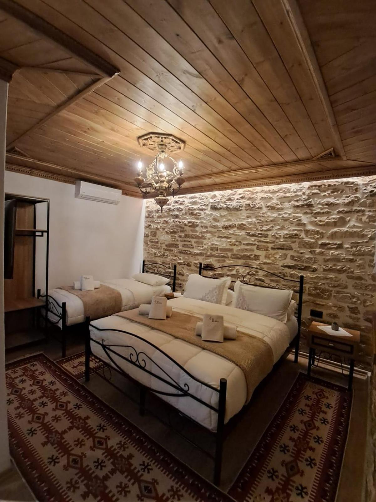 Guest House Hasko Гирокастра Экстерьер фото
