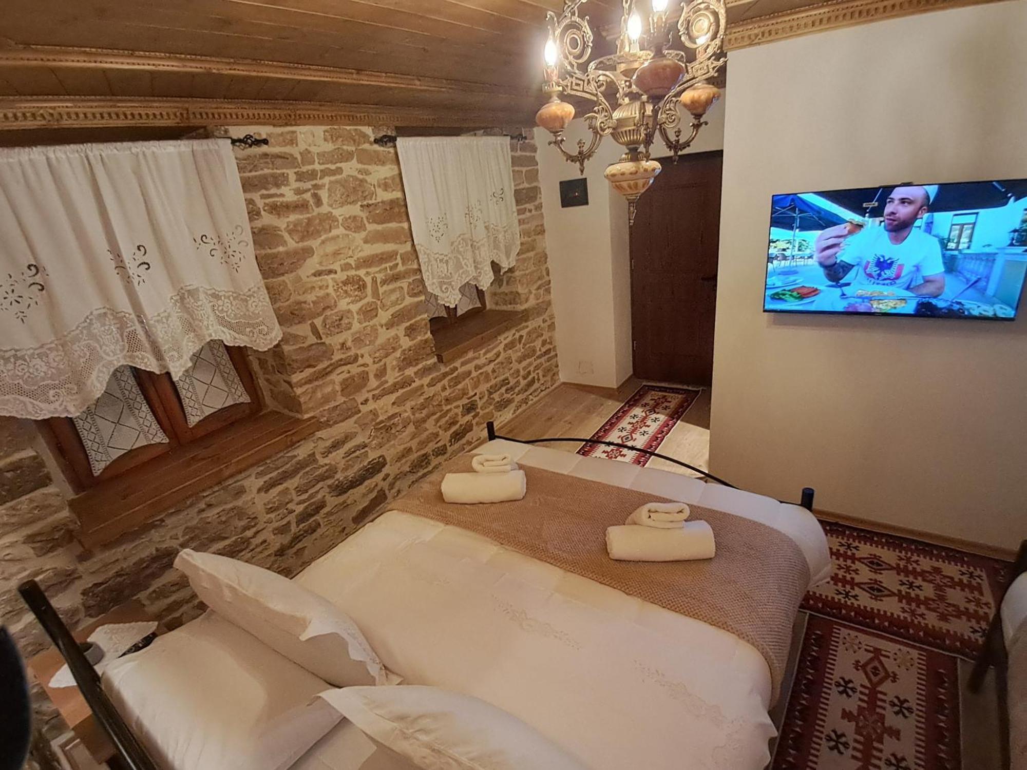 Guest House Hasko Гирокастра Номер фото
